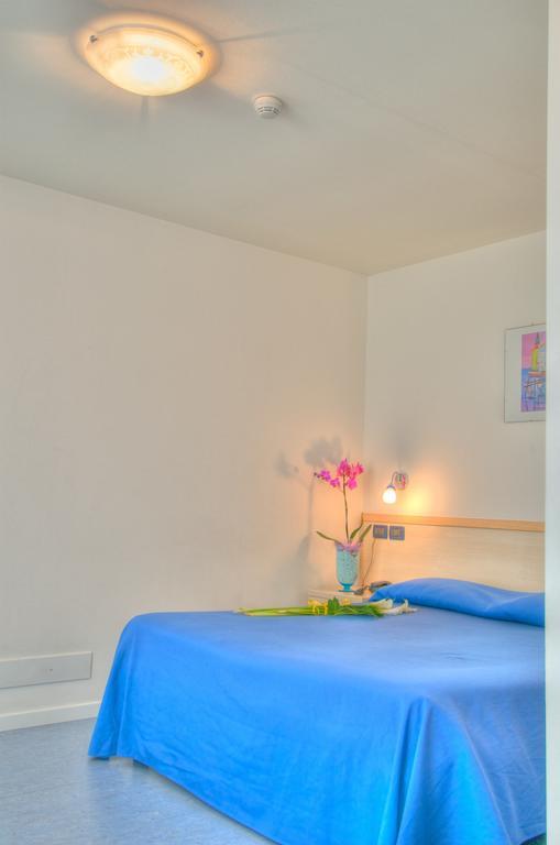 Hotel Minerva Lignano Sabbiadoro Bagian luar foto